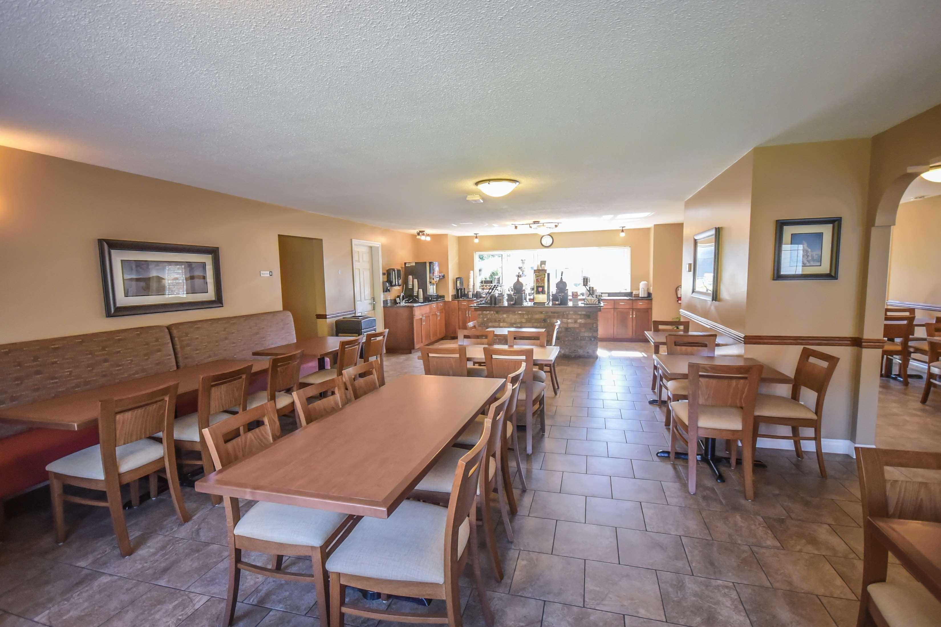 Best Western Sicamous Inn Zewnętrze zdjęcie
