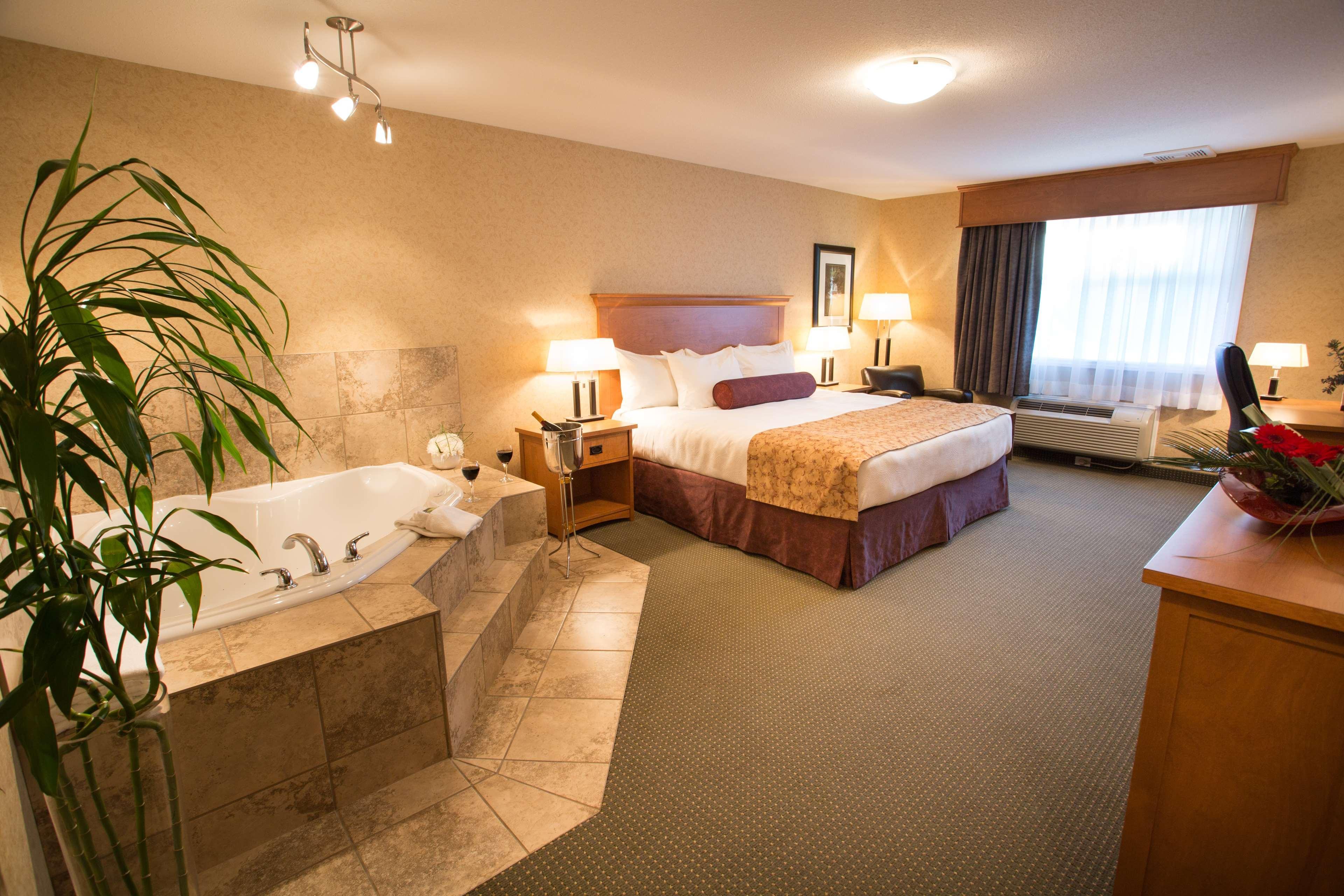 Best Western Sicamous Inn Zewnętrze zdjęcie