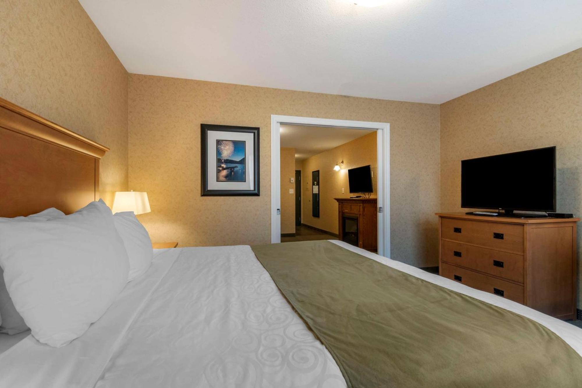 Best Western Sicamous Inn Zewnętrze zdjęcie